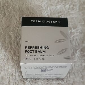 Team D'Joseph Refreshing Foot Balm - White & Black Box